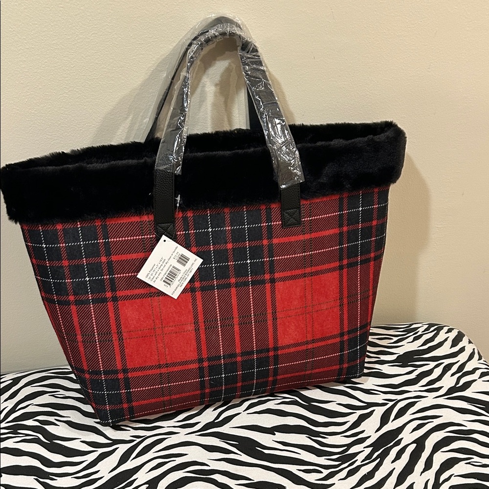 Plaid Red and Black Tote Bag